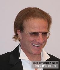   / Christopher Lambert
